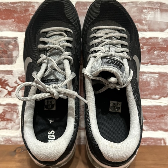 Nike Reax Run 9 Men’s Shoes Sz 10 - Picture 11 of 12